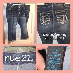 Rue21 Women's Dark Blue Cropped Jeans